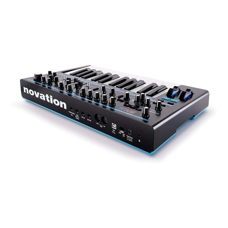 Novation Bass Station 2 Mono Sintetizador Análogo