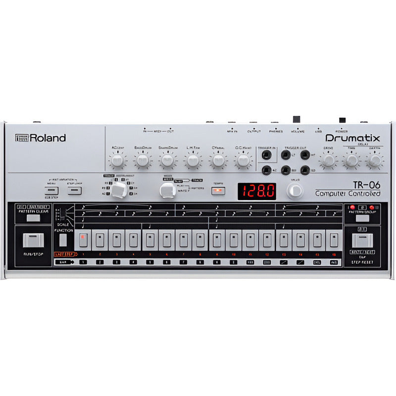 Roland Boutique Tr-06 Controlador Drum Machine Plateado