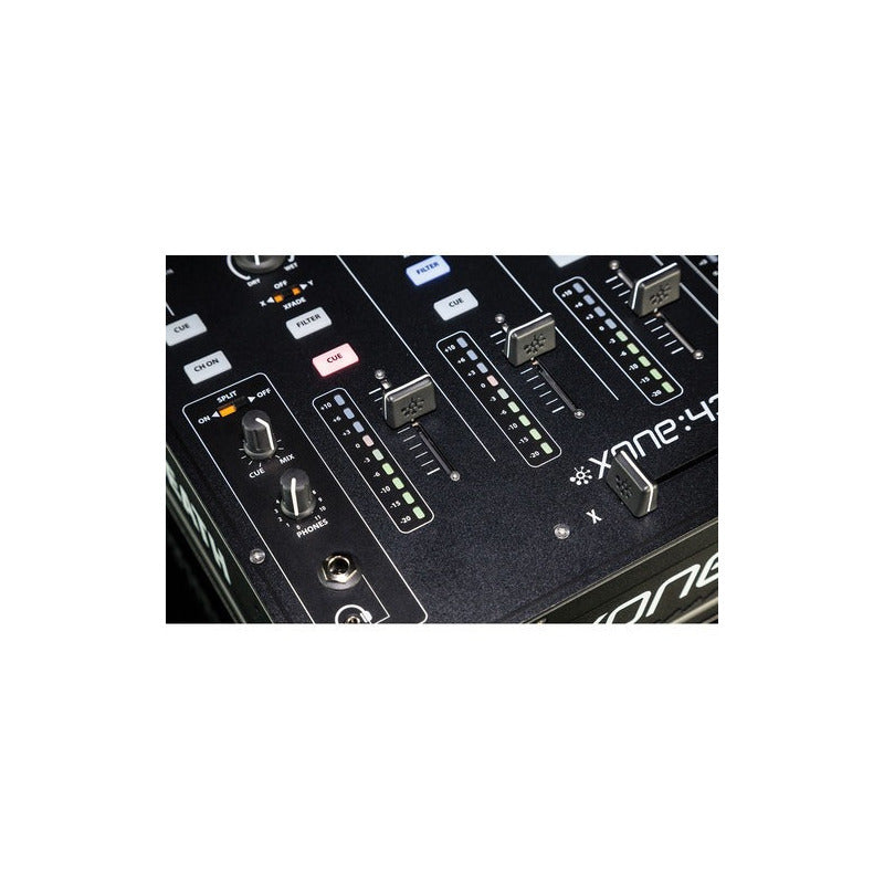 Allen & Heath Xone:43 Mezclador Dj 220v