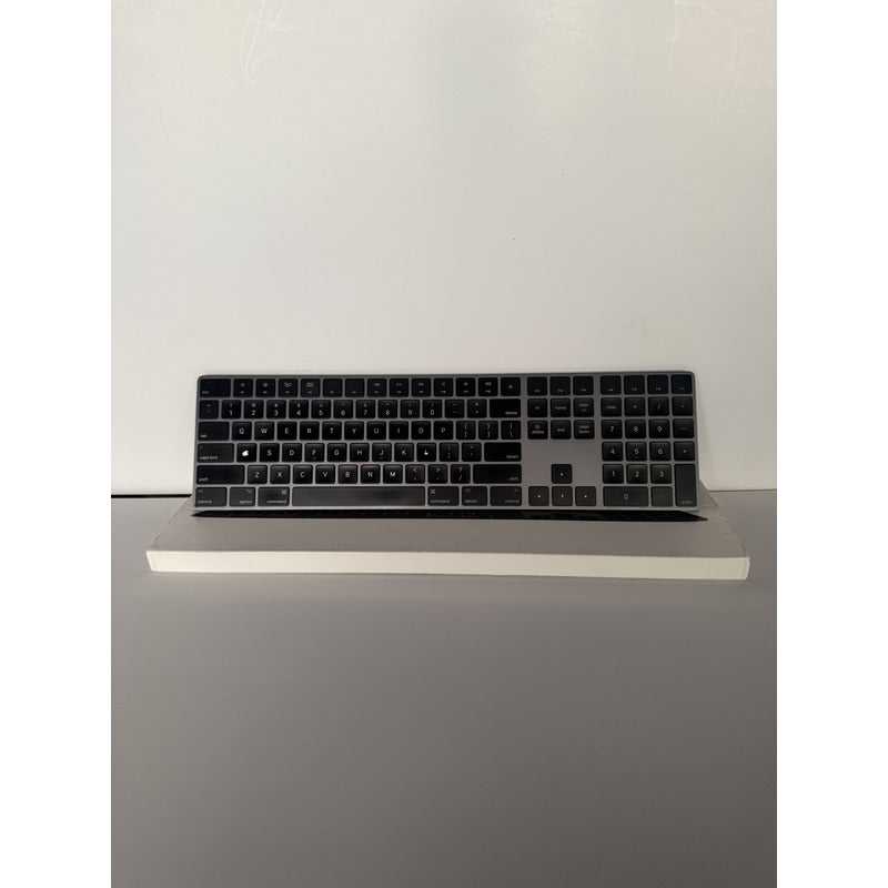 Magic Keyboard Con Teclado Numerico Inglés Us A1843 Space Gray Inglés Us