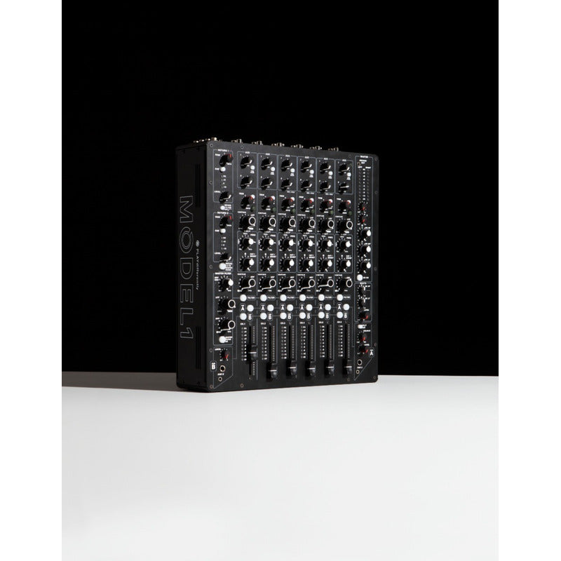 Allen & Heath Playdifferently Model 1 Mezlcador Dj 220v
